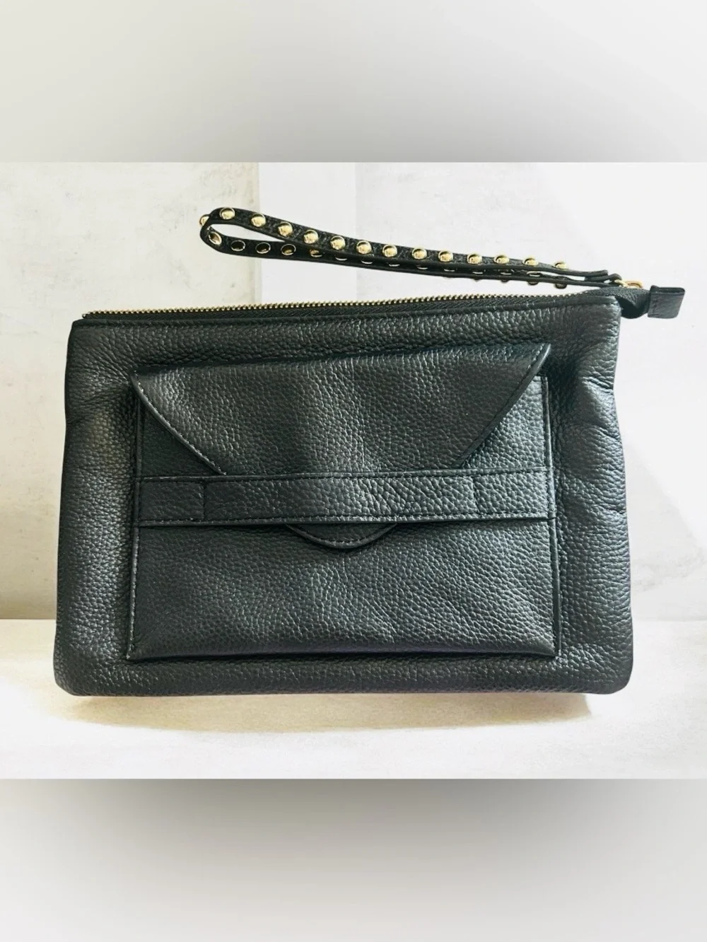 JAGGS Black Stud-Trim Pebbles Leather Wristlet Clutch